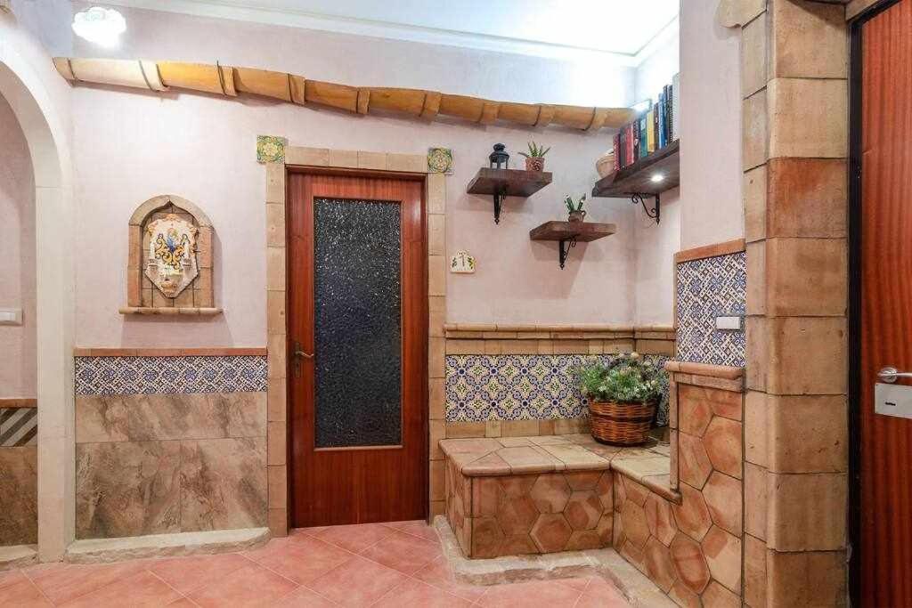 Casa Della Giara Parcheggio Supermercato A 200M 加里 外观 照片